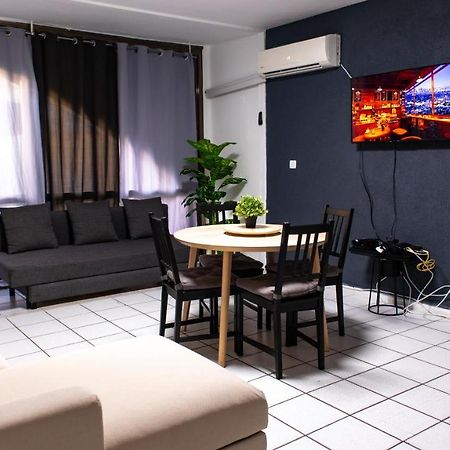 Grey House Appartamento Eilat Esterno foto